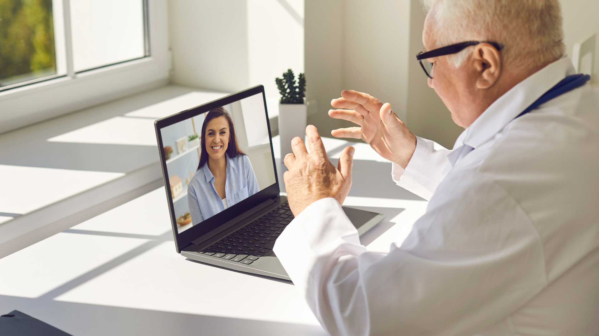 Doctor having a conversation with a patient about telehealth billing